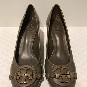 Tory Burch shoes